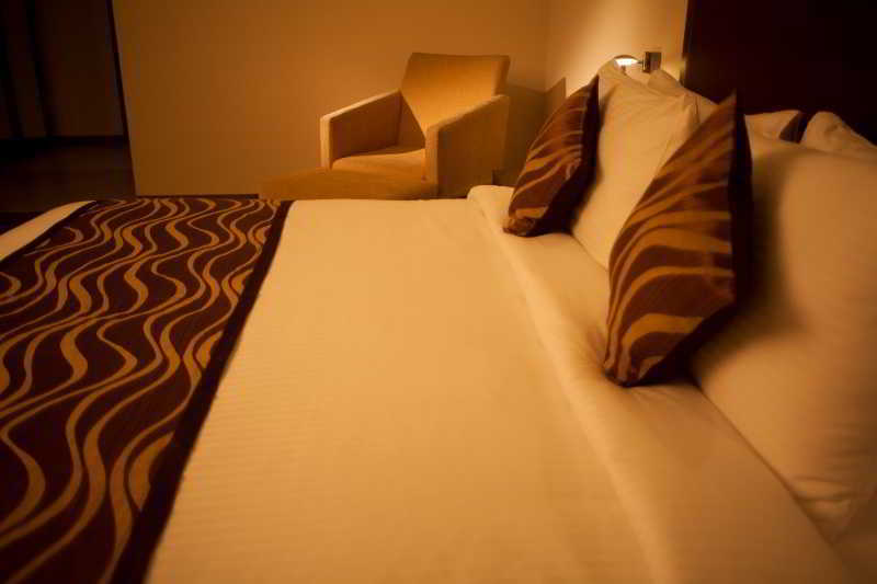 Vibe By The Lalit Traveller Hotel Faridabad Exterior foto